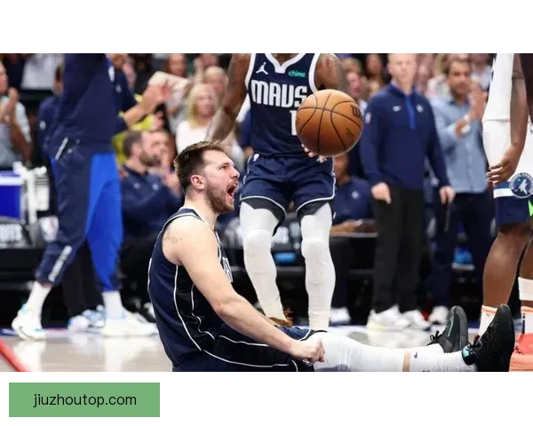 雷迪克透露东契奇下半场带伤出战已通过健康评估明日将接受核磁共振检查